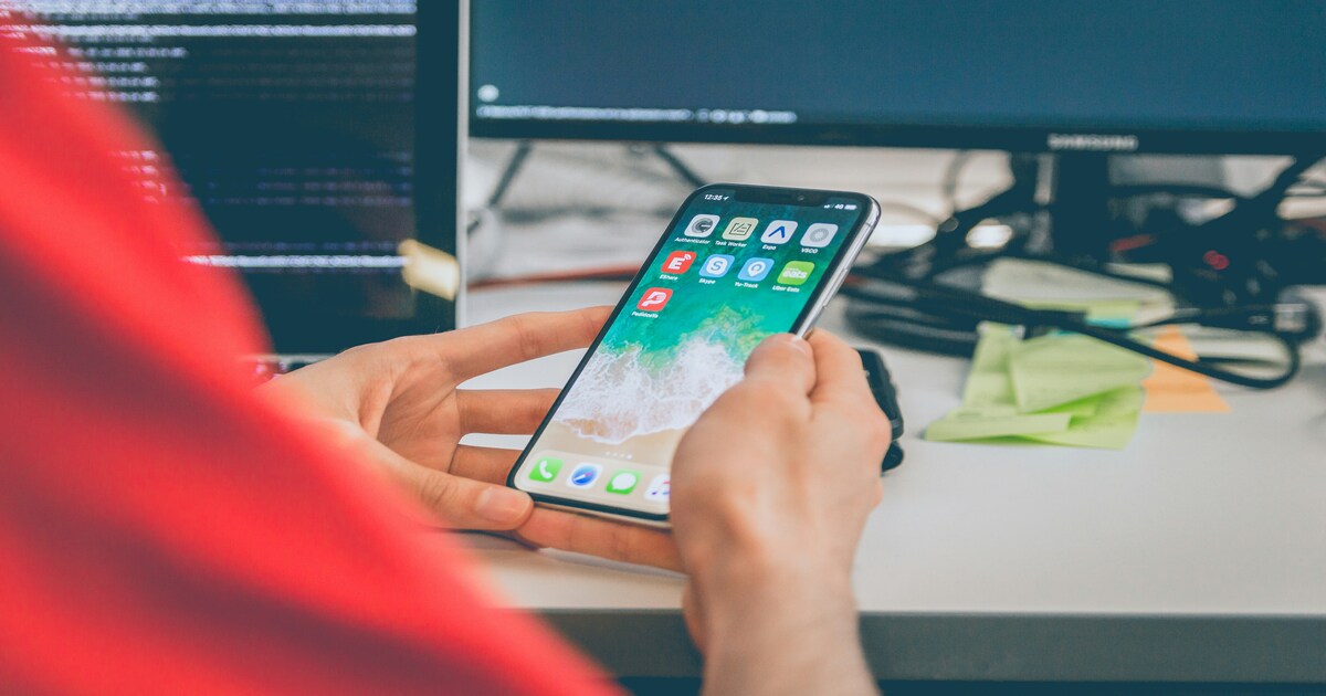 The Ultimate Guide to Hiring Mobile Developers in 2026